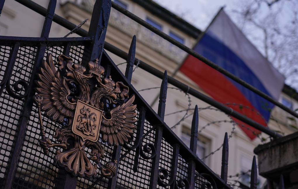 Russian embassy demands that UK authorities provide info on Skripals