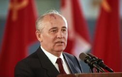Mikhail Gorbachev image
